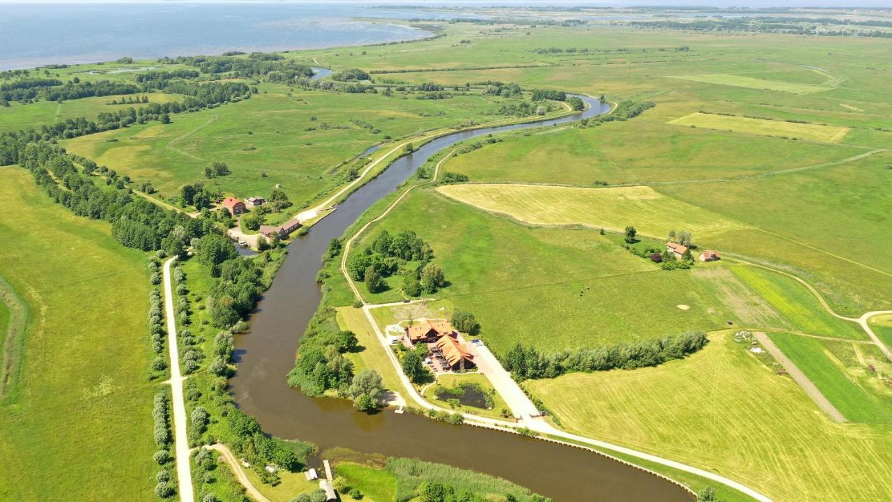 Rusne Villa 外观 照片