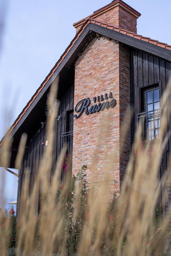 Rusne Villa 外观 照片